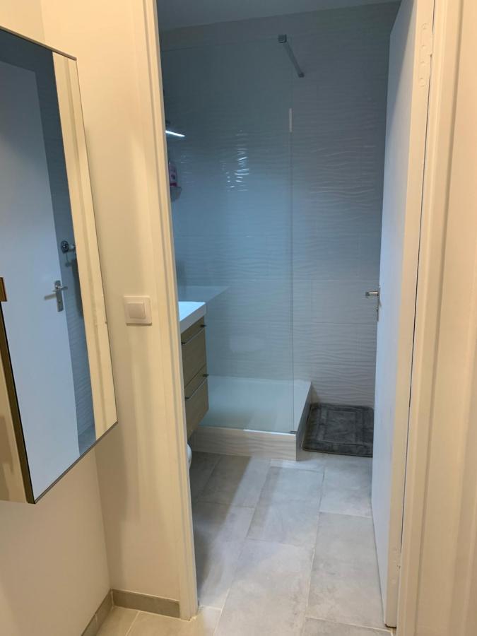 Апартаменты Lovely Studio Saint Jean Cachan, 20 Minutes From Luxembourg Gardens On Rer B And 350 M From Bagneux Rer B Экстерьер фото