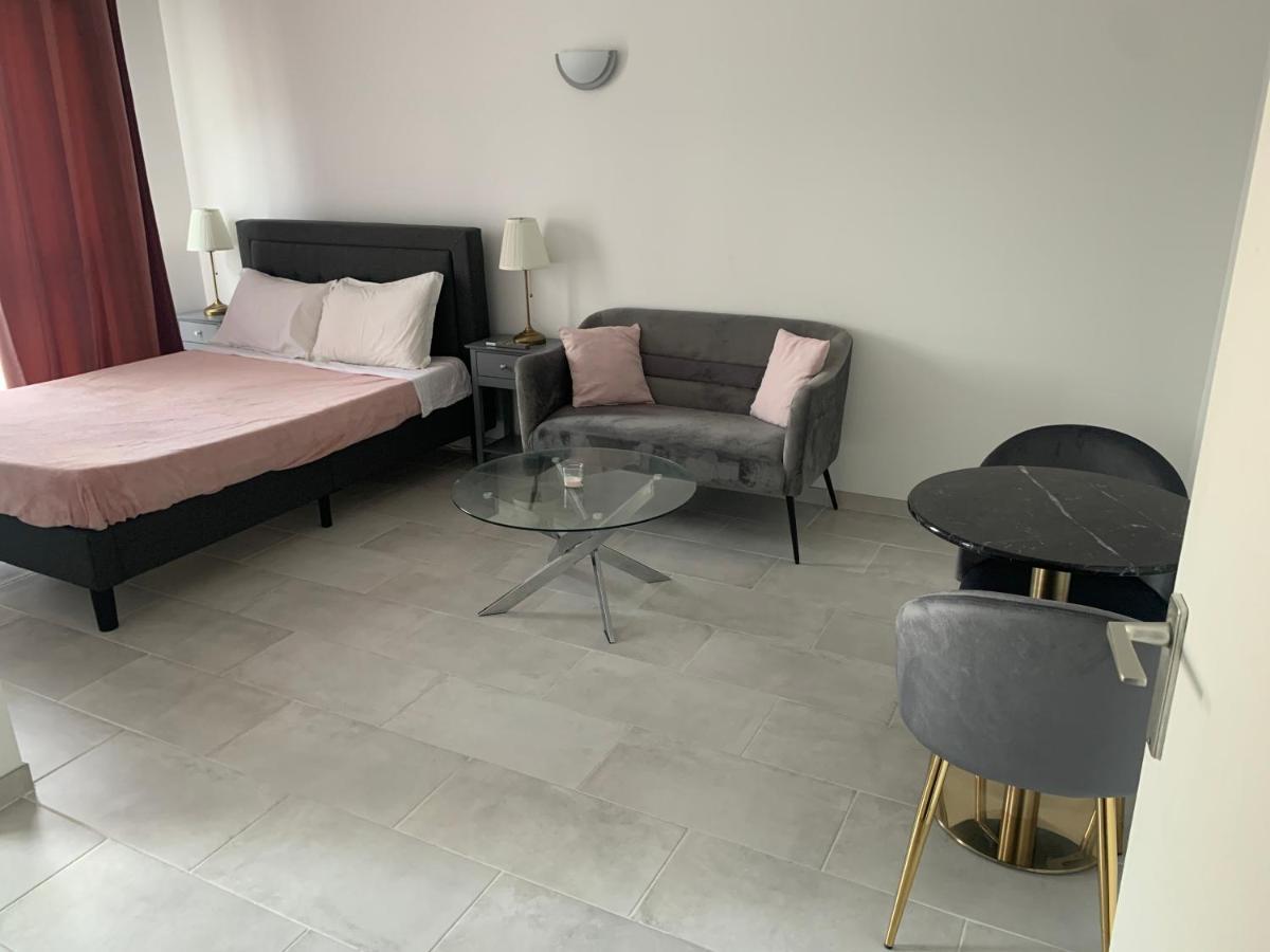 Апартаменты Lovely Studio Saint Jean Cachan, 20 Minutes From Luxembourg Gardens On Rer B And 350 M From Bagneux Rer B Экстерьер фото